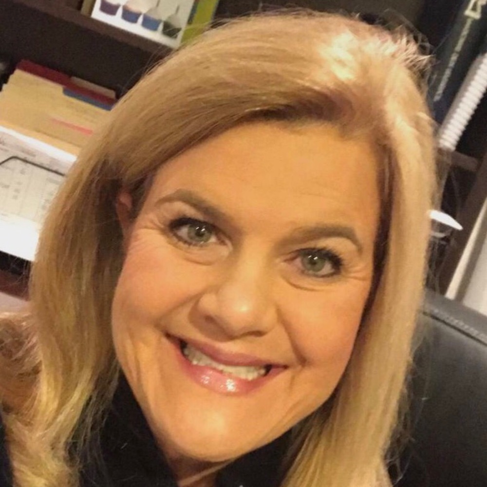 Meet your Posher, Jennifer
